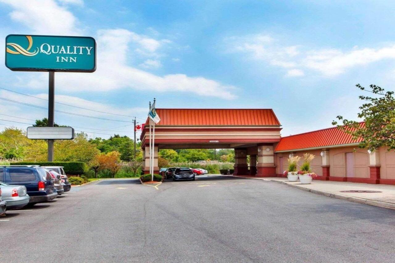 Hotel Quality Meadowlands 3*